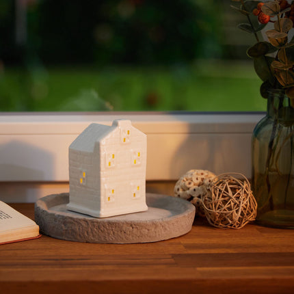 Warm light house ceramics