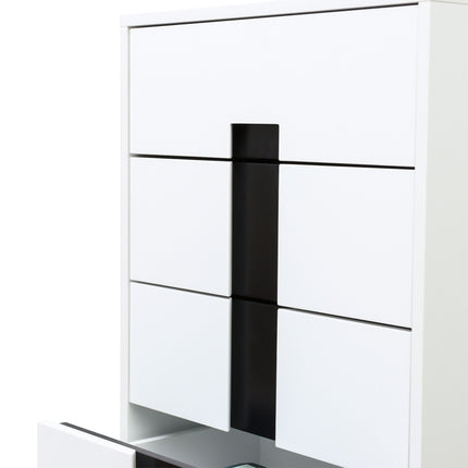 White Chest of Drawers – 4 Spacious Drawers, Versatile Storage