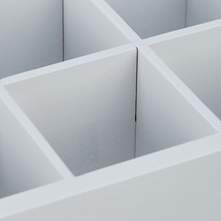 White tea box with 8 compartments