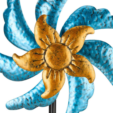 Wind turbine for the garden