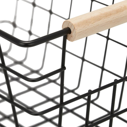 Wire baskets with wooden handles 3-pack