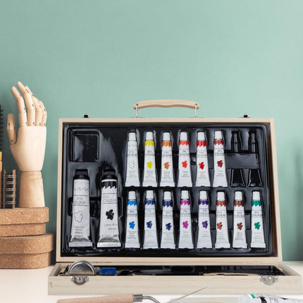 Wooden Painting Case with Oil Colours