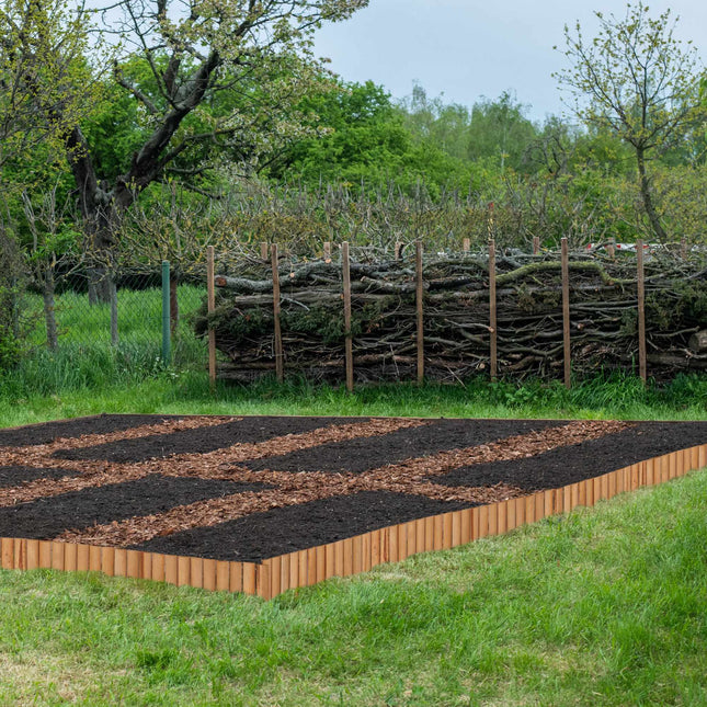 Wooden lawn edging 20 cm high