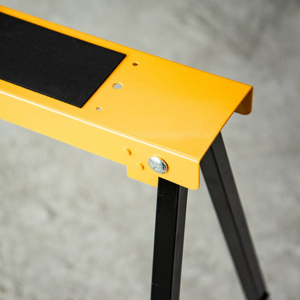 Folding steel saw horse - non-slip, 125 kg capacity