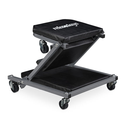 Workshop for rolling boards