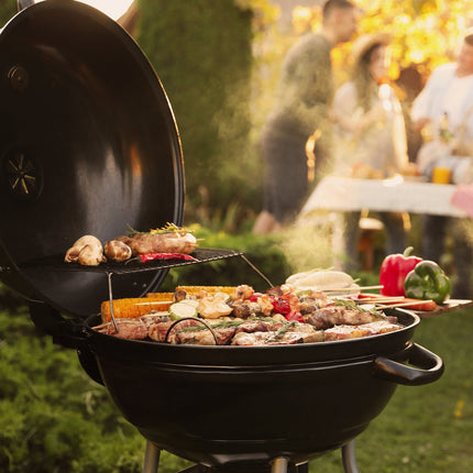 XXL Kettle BBQ Grill with Wheels, Large Cooking Surface