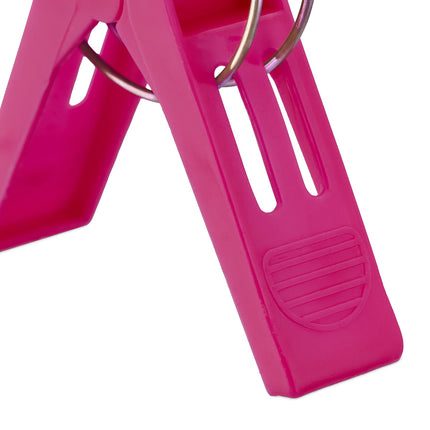 set of 16 beach towel clips in blue/pink