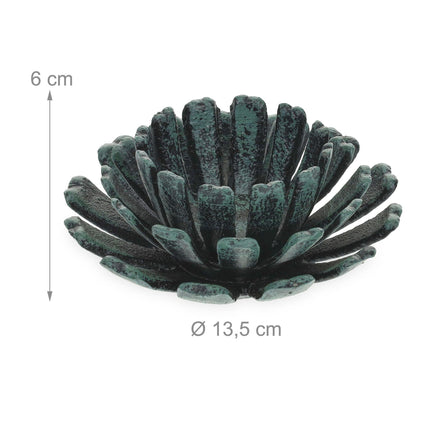 set of 2 flower-shaped tealight holders