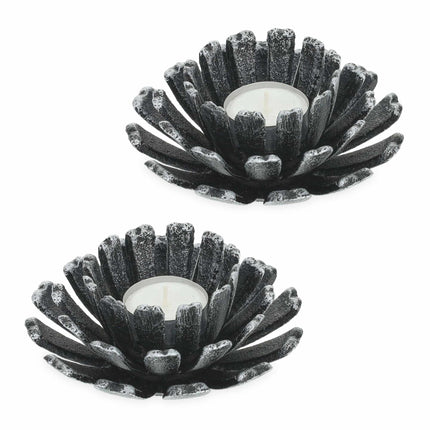 set of 2 flower-shaped tealight holders
